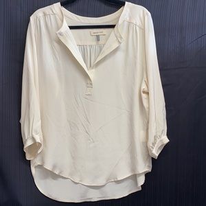 Amour Vert 100% pure Silk Ivory Blouse